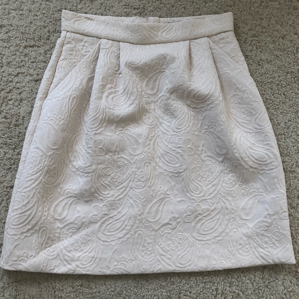 Pencil skirt
